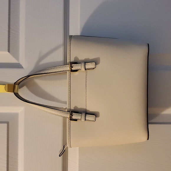 MICHEAL Micheal Kors Jet Set Tote - Picture 2 of 16